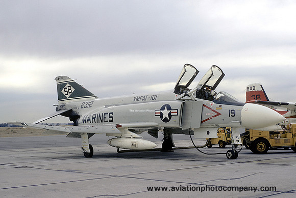 USMC VMFAT-101 McDonnell F-4B Phantom 152312/SB-19 (1971)
