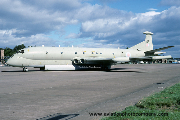 RAF Kinloss Wing Hawker Siddeley Nimrod MR.2P XV246 (1990)
