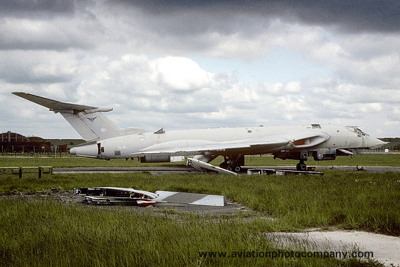 RAF 57 Squadron Handley Page Victor K.2 XL160 dumped at RAF Marham (1990)