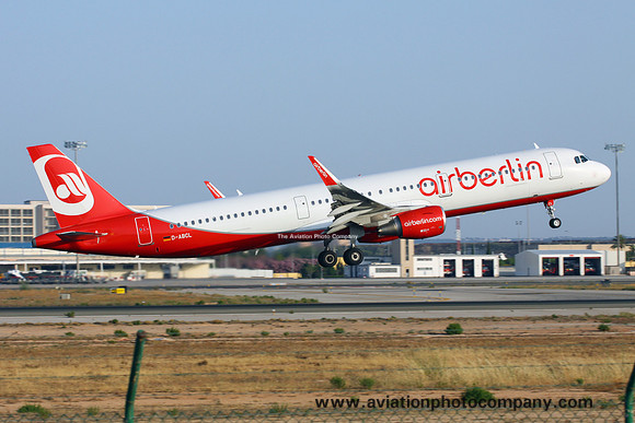 Air Berlin Airbus A321-200 D-ABCL at Palma de Mallorca (2015)