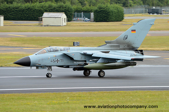German Air Force TLG33 Panavia Tornado IDS 45+71 at RIAT Fairfotf (2015)