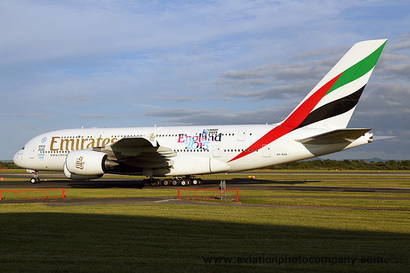 Emirates Airbus A380-800 A6-EEK at Manchester (2015)