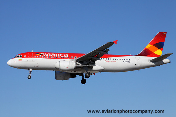 Avianca Airbus A320-200 N398AV at Miami IAP (2012)