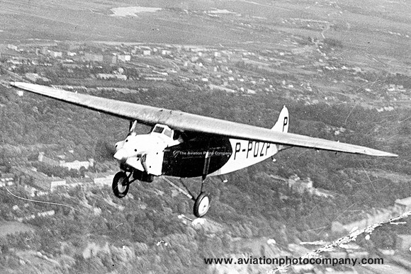 Dutch Civil Fokker F.VIIA P-POZP Air to Air