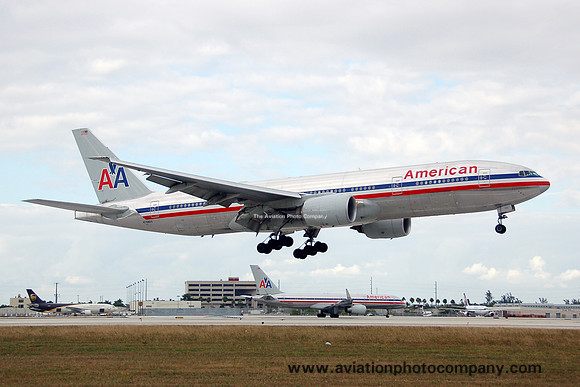 American Airlines Boeing 777-200 N768AA at Miami IAP (2008)