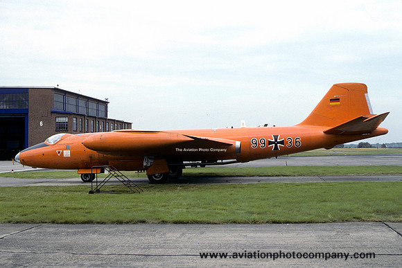 West German AF FBSS English Electric Canberra B.2 99+36 (1979)