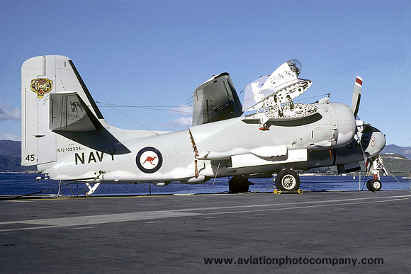 Australian Navy 816 Squadron Grumman S-2G Tracker 152334/845 (1979)