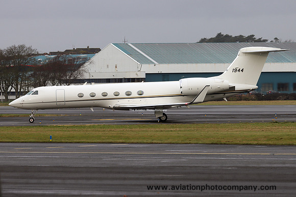 US Army Gulfstream C-37A 97-01944 at Prestwick (2024)