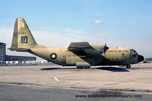 Pakistani Air Force Lockheed C-130B Hercules 10687/D (1976)