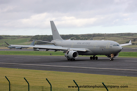 RAF 10/101 Squadron Airbus Voyager KC.3 ZZ335 at Lajes (2015)