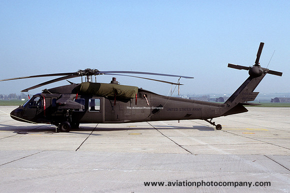 US Army C/7-158 Avn Sikorsky UH-60L 96-26689 (1997)