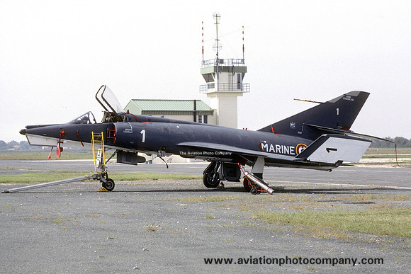 French Navy 59S Dassault Etendard 1 (1987)