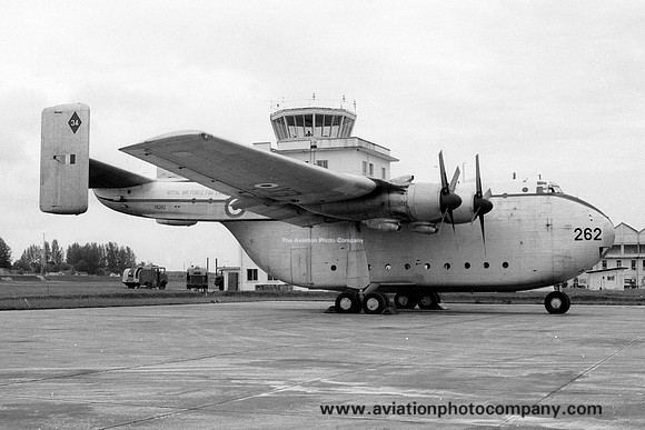 RAF 34 Squadron Blackburn Beverley C.1 XB262 (1966)