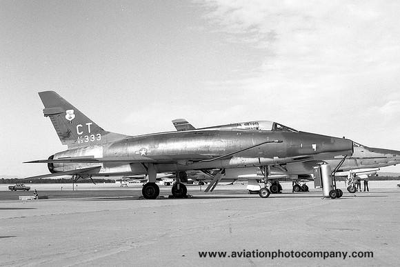 USAF Connecticutt ANG 118 TFS North American F-100D Super Sabre 56-3333/CT (1978)