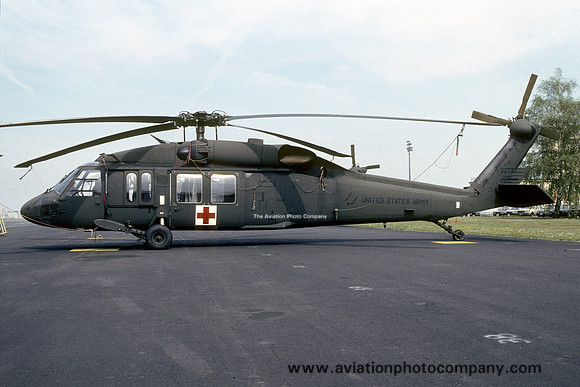 US Army 236 Med Co Sikorsky UH-60A 77-22727 (1990)