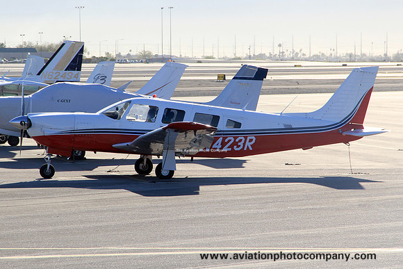 Piper PA-32R N423R at North Las Vegas (2014)
