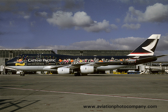 Cathay Pacific Boeing 747-400 B-HOX (2000)
