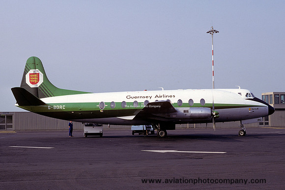 Guernsey Airlines Vickers Viscount G-BDRC at Newcastle (1980)