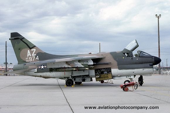 USAF Arizona ANG 152 TFTS LTV A-7D 70-0974/AZ (1980)