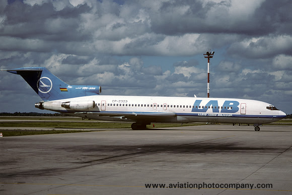 Lloyd Aereo Boliviana Boeing 727-200 CP-2323 (2000)