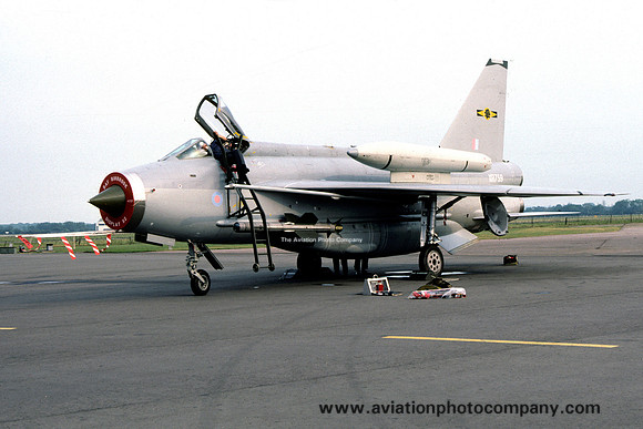 RAF 11 Squadron English Electric Lightning F.6 XR759 (1982)