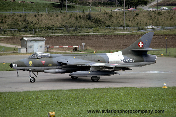 Swiss Air Force 11 Squadron Hawker Hunter F.58 J-4129 (1979)
