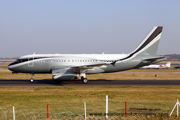 Airbus A319CJ M-KATE at Manchester (2013)