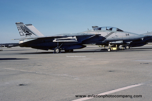US Navy VF-143 Grumman F-14B Tomcat 162921/AG-114 (1999)