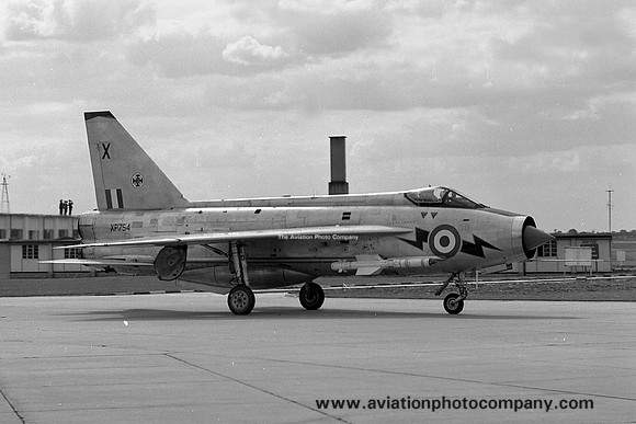 RAF 111 Squadron English Electric Lightning F.3 XP754/X (1967)