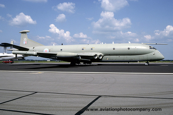 RAF 120 Squadron HS Nimrod MR.2P XV235 at IAT Boscombe Down (1992)