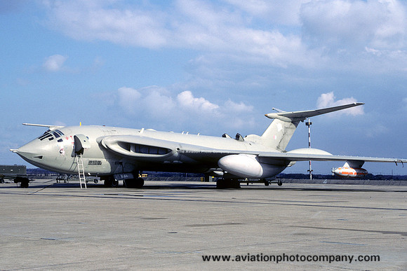 RAF 55 Squadron Handley Page Victor K.2 XL164 (1991)