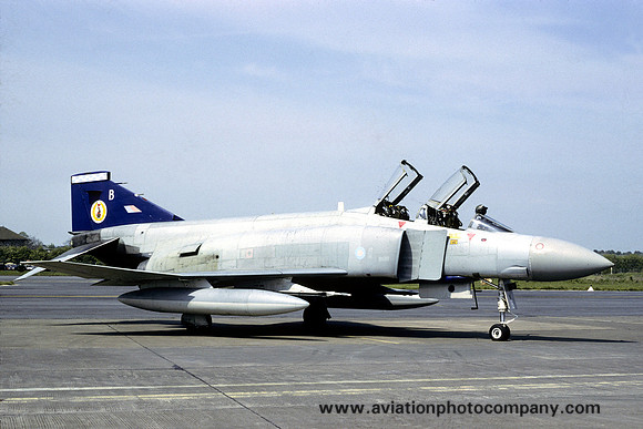 RAF 19 Squadron McDonnell F-4M Phantom FGR.2 XV482/B (1991)