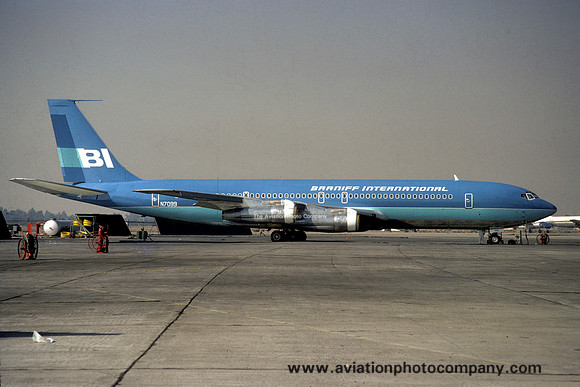 Braniff International Boeing 707-300C N7099 (1971)