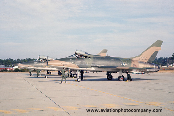 USAF North American F-100D Super Sabre 56-2912