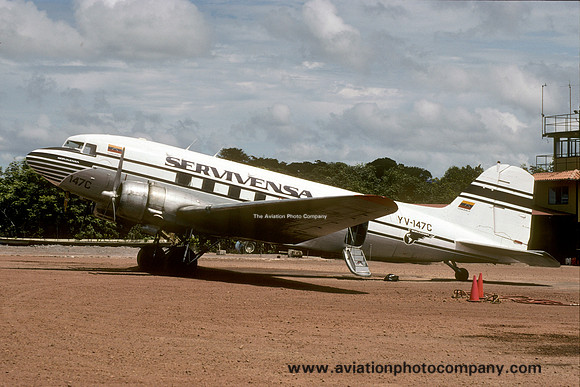 Servivensa Douglas C-47 Dakota YV-147C (1999)