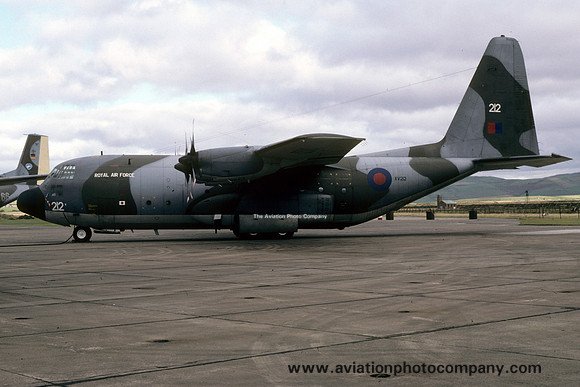 RAF Lyneham Transport Wing Lockheed C-130K Hercules C.1 XV212 (1981)