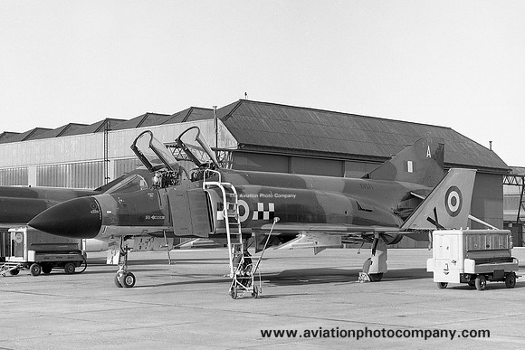 RAF 43 Squadron McDonnell F-4K Phantom FG.1 XV571/A (1970)