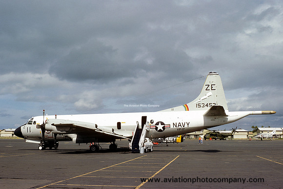 US Navy VP-17 Lockheed P-3B Orion 153452/ZE11 (1977)