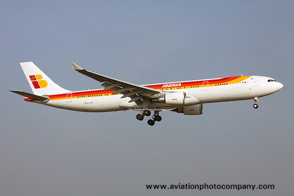 Iberia Airbus A330-300 EC-LUB at London Heathrow (2013)