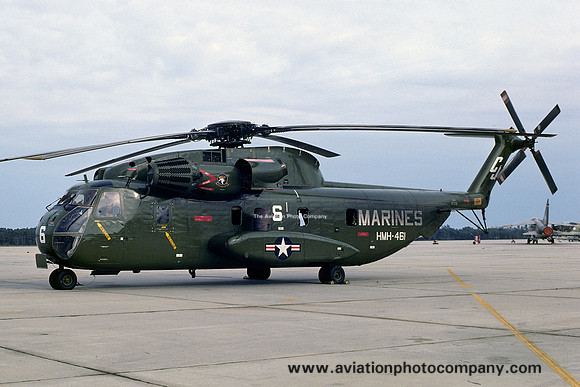USMC HMH-461 Sikorsky CH-53D Sea Stallion 157176/CJ-6 (1974)