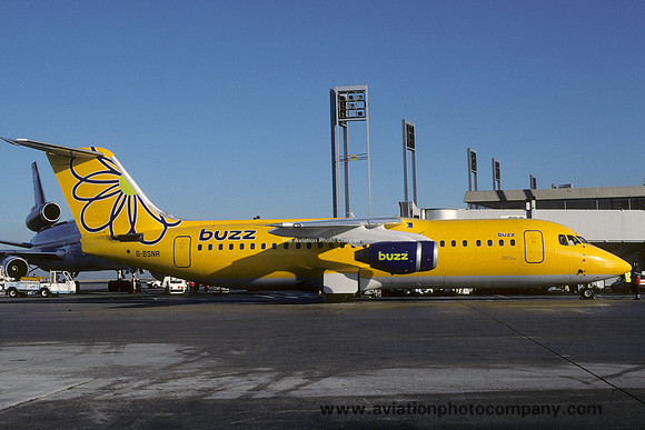 Buzz BAe 146-300 G-BSNR (2000)