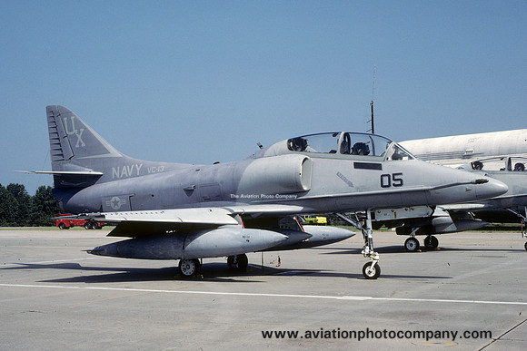 US Navy VC-13 Douglas TA-4J Skyhawk 155081/UX-05 (1984)