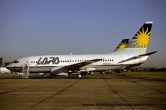 LAPA Boeing 737-700 N904LP (1999)