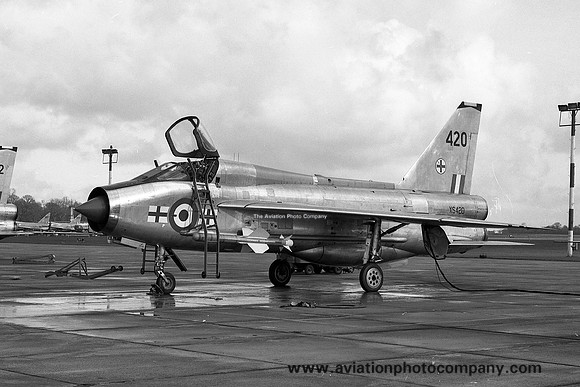 RAF 226 OCU 145 Squadron English Electric Lightning T.5 XS420 at RAF Coltishall (1968)