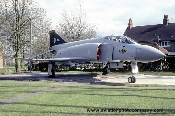 RAF 74 Squadron McDonnell F-4M Phantom FGR.2 XV420 displayed at RAF Wattisham (1992)