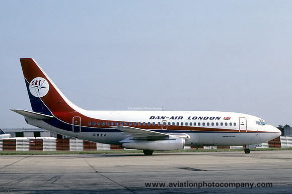 Dan Air London Boeing 737-200 G-BICV (1982)