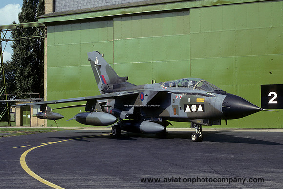 RAF 2 Squadron Panavia Tornado GR.1A ZD996 at RAF Wyton (1992)