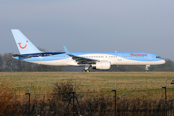 Thomson Boeing 757-200 G-OOBA at Manchester (2013)
