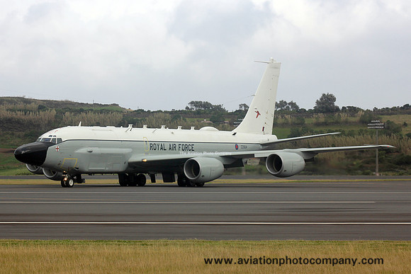 RAF 51 Squadron Boeing RC-135 Airseeker R.1 ZZ664 at Lajes (2015)