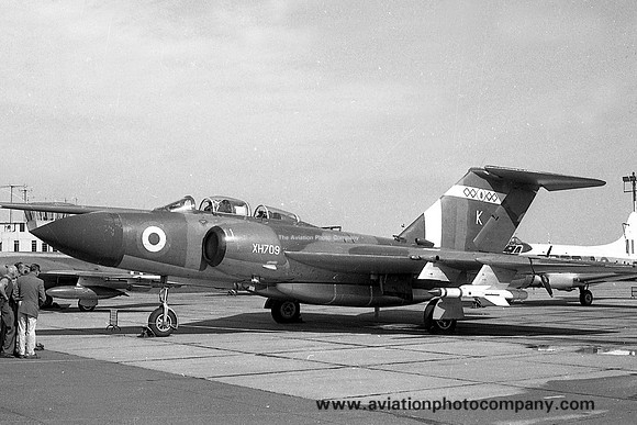 RAF 64 Squadron Gloster Javelin FAW.9 XH709/K
